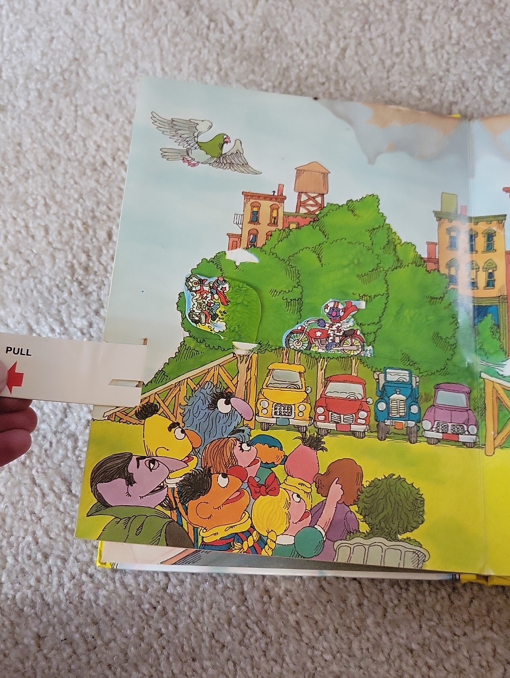 FREE W ANY PURCHASE! Sesame Street Colorful Kids Book - Picture 5 of 16